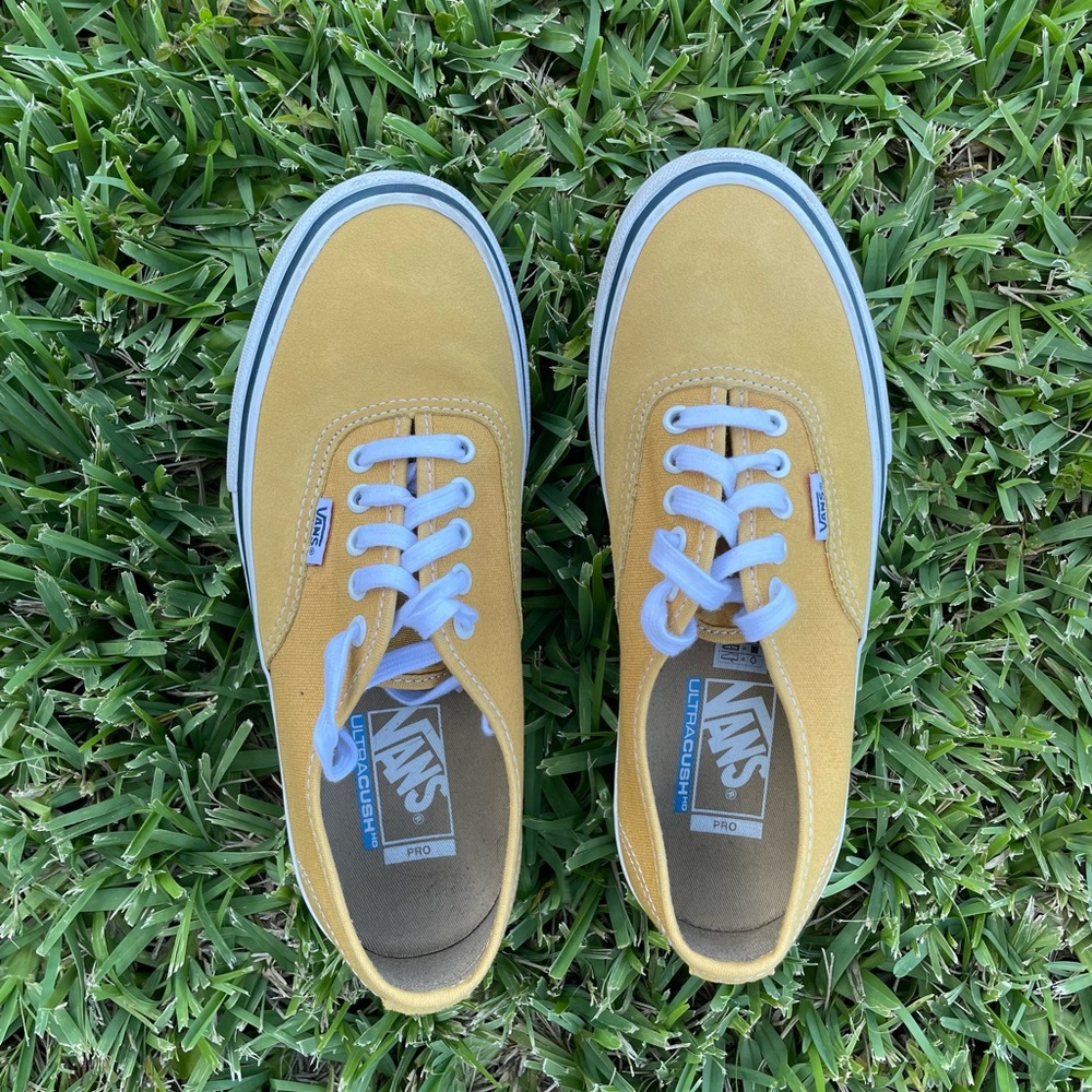 Yellow Vans Skateboard Shoes Size 7.5